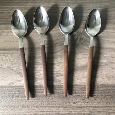 Vintage Ekco Eterna Japan Stainless Steel Flatware set of four spoons, Canoe Muffin Pattern 