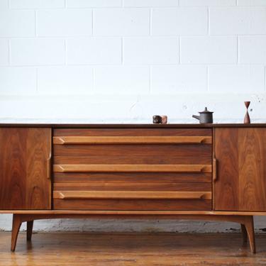 Restored Mid Century Modern Curved Front Walnut Credenza by United Furniture 