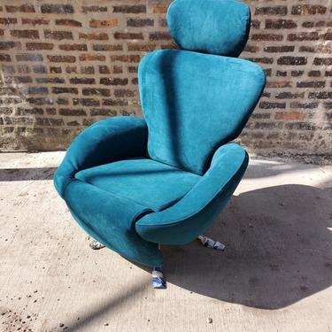 Vintage Cassina K10 Dodo Newly Upholstered Holly Hunt Teal Suede Reclining Lounge