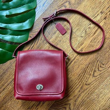 70s Red COACH Crossbody Bag/ Purse / Vintage Coach / Leather Bag / Red Purse / Coach Bag 9076 