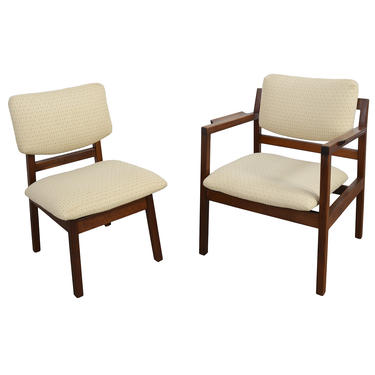 Jens Risom Walnut Dining Chairs Set of Six Mid Century Modern 