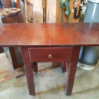 Solid wood desk/Table 45 x 31.5 x 20