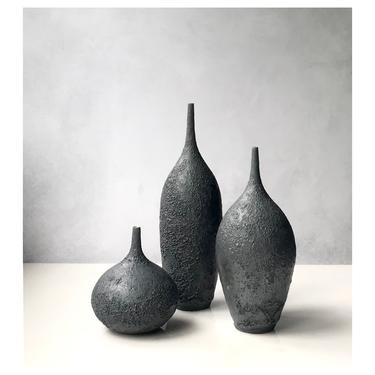 SHIPS NOW- set of 3 small stoneware bottle vases in dark Slate Crater. textural modern bud vases minimal 