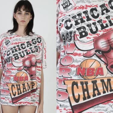 Vintage 1993 Chicago Bulls T Shirt / NBA Finals Champions / All Over Print / 90s White Red Cotton Tee Large L 