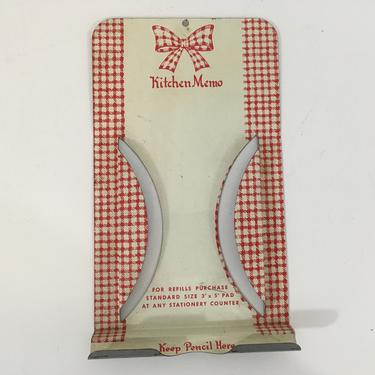 Vintage Kitchen Memo Pad Holder Grocery List Red White Check Sign Mid-Century 1950s Retro Vintage Kitsch Quirky Hanging Decor Notepad Note 