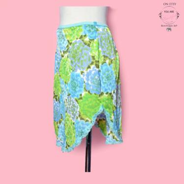 Vintage Half Skirt Slip, 1960's, Blue &amp; Green Carnation Floral Print, Pucci style Vintage Lingerie, Mod, Saramae, Small 
