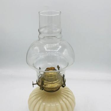 Vintage Lamplight Farms Glass Oil Lamp Hurricane Lamp Cream Melon Shaped Base USA 