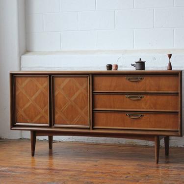 Mid Century Lowboy Dresser with 6 Tray Drawers by United Furniture 