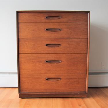 Mid Century Modern Henredon Circa 60's Dresser 
