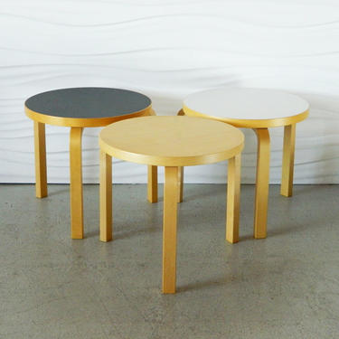 HA-UM048 Artek Alvar Aalto 90D Side Tables