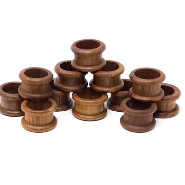 Set of 12 Vintage Wooden Napkin Rings 