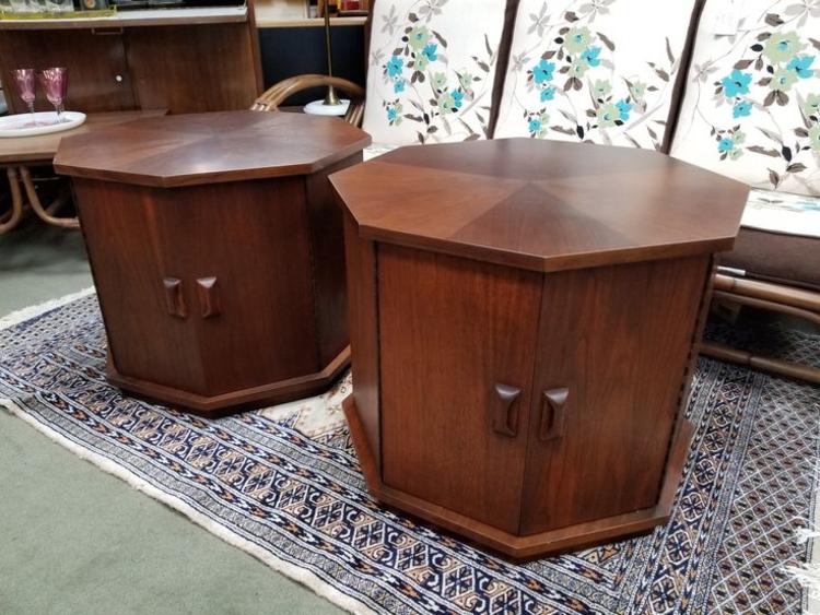 Pair of Mid-Century Modern walnut drum tables