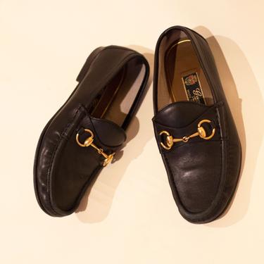 Vintage GUCCI 1953 Black Leather Horsebit Loafers with Gold Hardware sz 9 Gold Hardware GG Flats Princetown 