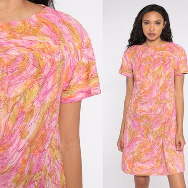 60s Mod Dress 70s Hippie Mini Boho Psychedelic Dress Pink Orange Abstract 1970s Bohemian Shift Twiggy Go Go Vintage Short Sleeve Medium 