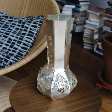 Awesome Mid-Century Modern / Contemporary Modernist Folding Metal Cut out Vase with Floral Scandinavian Very Kartell Looking or Finnish 