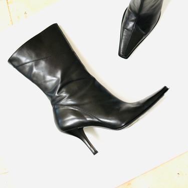 Vintage 90s 00s Y2K Black Leather Boots Size 10 High heels Pointed Toe High heel Boots Cropped leather boots Kenneth Cole 