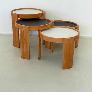 1960s Gianfranco Frattini for Cassina Beechwood Stacking &quot;780&quot; Table Set
