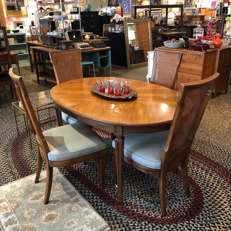                   26 Dining Set (table + 5 chairs) $195