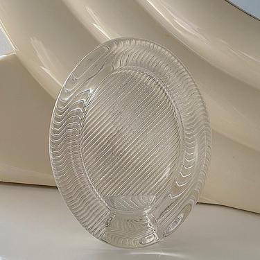 Oval Solid Glass Picture Frame