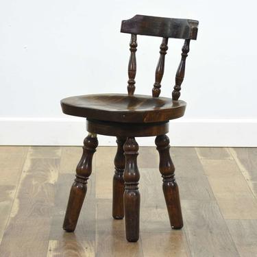 American Colonial Turned Post Vanity Chair 