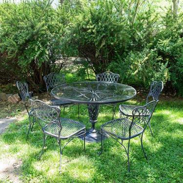 Outdoor Patio Dining Set By Russell Woodard