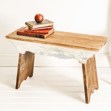 Wooden Scalloped Bench