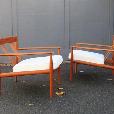 Pair of Vintage Grete Jalk Danish teak lounge chairs for France &amp; Søn 