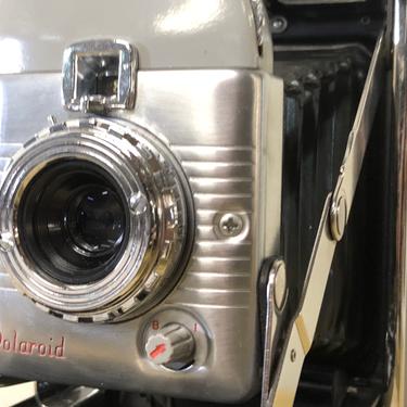 Polaroid Model 80 Folding Land Camera