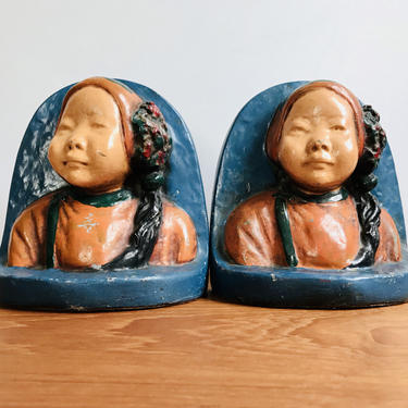 Vintage 1920s chalkware bookends / in the style of Esther Hunt's Chinese girl busts / Art Deco decor 