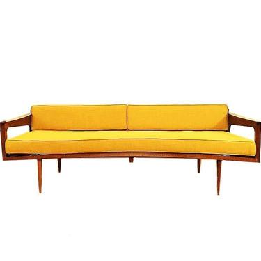 Vintage Mid Century Couch In Mustard Tweed 