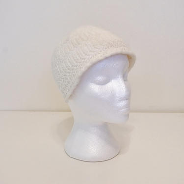 Vintage Knit Hat, Women's Juliet Hat, Topper Hat, White Knit Winter Hat, Cream Ivory Headband Hat 