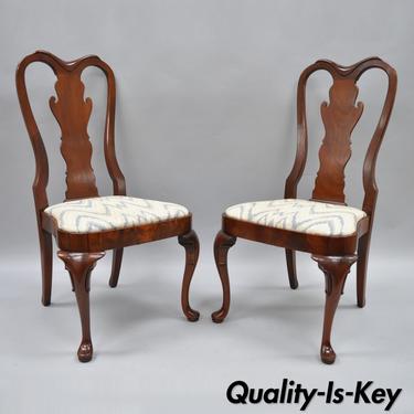 Pair of Vintage Queen Anne Style Crotch Mahogany Dining Room Side Chairs