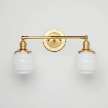 Vintage style - Wall sconce - Hand blown glass - Vanity fixture - Kitchen brass lamp 
