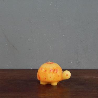 Retro Tangerine Turtle Candle