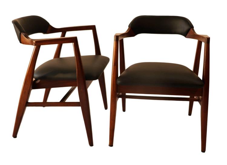 Pair Mid Century Modern Leather Side Chairs 