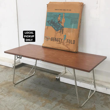 LOCAL PICKUP ONLY ———— Vintage Metal Folding Table 