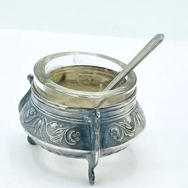 Lovely Silver Plate  Ornate  Glass Insert  Salt Cellar Silver Garland Floral Decoration-Metal spoon included- 1.5 