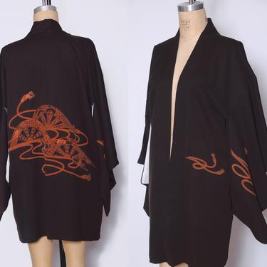 Vintage black kimono / Japanese robe / black Asian draped duster /  1970s kimono with orange fan print / short kimono jacket / free size 