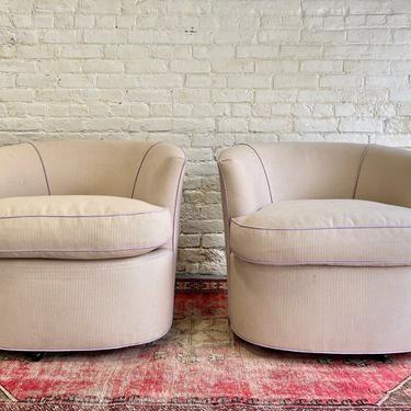 Mid Century Modern / POSTMODERN LOUNGE Chairs / ARMCHAIRS in the style of Kagan, a Pair 