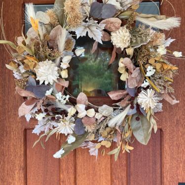 Boho Muted Fall Wreath, Fall Wreath for Front Door, Front Porch Decor, Halloween Wreath 