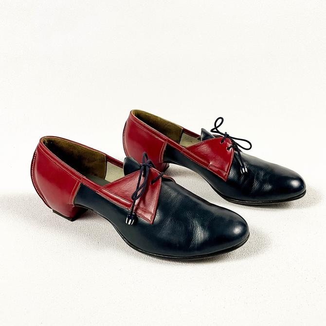 1940s Blue and Red Heeled Oxfords / Decorative Stitching / Curved Heel / Leather / Novelty / Contrast Stitch / Size 8 / Lace Up / Beads / 