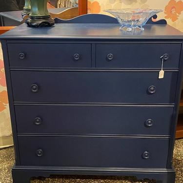 Navy painted 30’s style chest of drawers, 38”L x 19”W x 37”T
