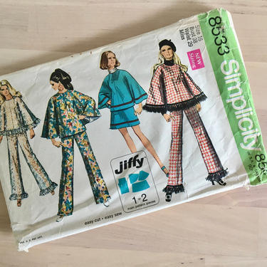 1969 Simplicity Pattern 8533 - Poncho Mini Skirt Bell Bottom Pants - Size Miss 8-16 Bust 31-38 Retro, Mod Gogo, Hippie, Fall Fashion 