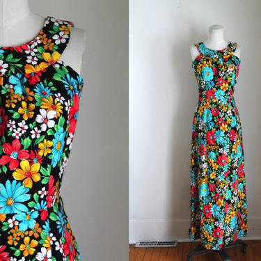 Vintage 1960/70s Rainbow Floral Maxi Dress / XS 