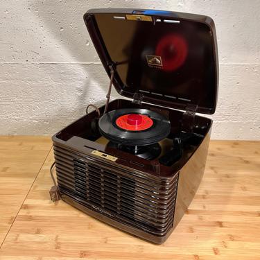 1951 RCA 45rpm Portable Record Player, Full Restoration, 45EY3 Bakelite 