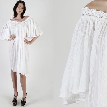 Grecian Angel Sleeve White Gauze Dress / Thin Kimono Sleeve Dress / Crochet Trim Dress / Vintage 70s Off The Shoulder Festival Mini Dress 