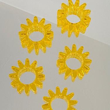 Yellow Acrylic Daisy Napkin Rings