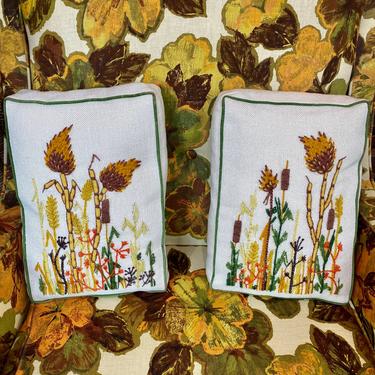 Vintage Pair of Bucilla Linen Accent Pillows with Crewel Nature Design of Cattails, Plants, Florals 