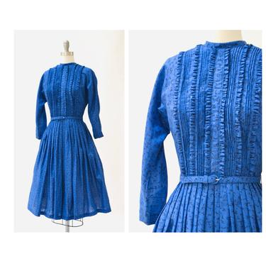 1950s Vintage Dress XS Small Blue Black Printed 50s Dress Fit and flare L'Aiglon // 50s 60s Vintage Blue Printed Dress Full Skirt XS Small 