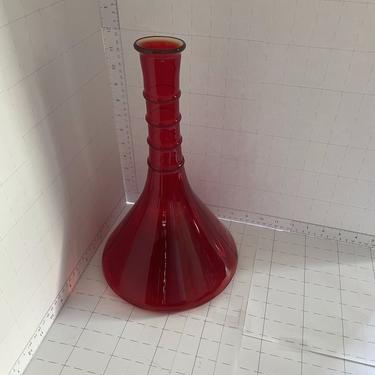18939076 - RED TAPER DECANTER VASE -  - MID MOD ACCESSORIES